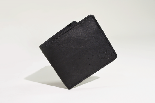 思わず触りたくなる鹿革財布Ticket